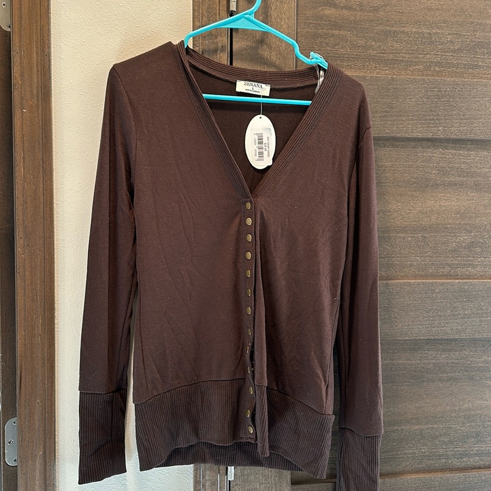 NWT Large Zenana Snap Cardigan